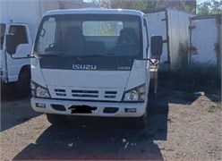 Кабина Isuzu NQR75 NQR71, вид спереди
