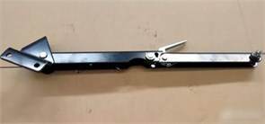 Кронштейн NPR75 Кабины Isuzu Фиксатор 8981233100 89812-33100