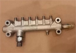 Рампа FVR34/FSR34/6HK1 топливная Isuzu Оригинал 8976099801/8976099800