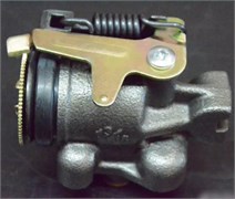 Цилиндр NQR71/75 тормозной Передний Правый 8973588750 QML