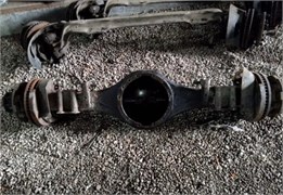 Балка передней подвески в сборе для ISUZU NPR75 E5 (Оригинал, Б/У) Артикул: 8980383843  Производитель: ISUZU TRUCK (Оригинал)  Состояние: Б/У (Бывшее в употреблении, проверенное)